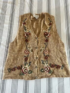 Embroidered Ramie Cotton Blend Floral Button-Front Vest in Camel Quirky Artsy